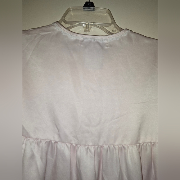 Vintage Collete by Miss Elaine Satiny Nightgown - Picture 5 of 14